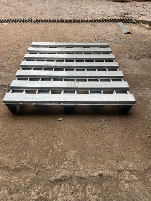 Оцинкованный поддон