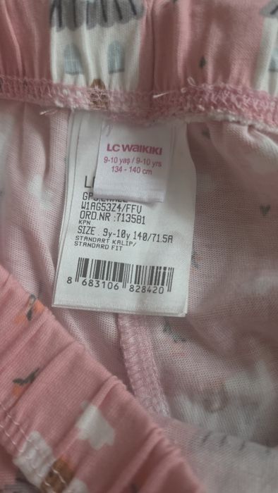 Детска пижамa  LC Waikiki, момиче