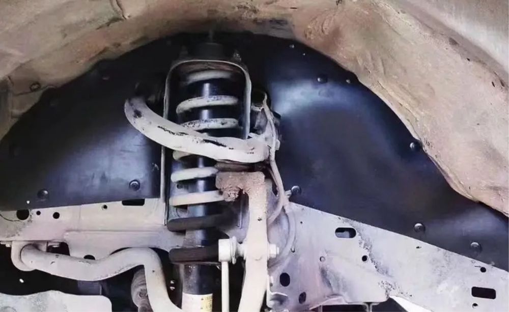 Защита двигателя Прадо 120 пыльники мотора молдинги стекольные gx470