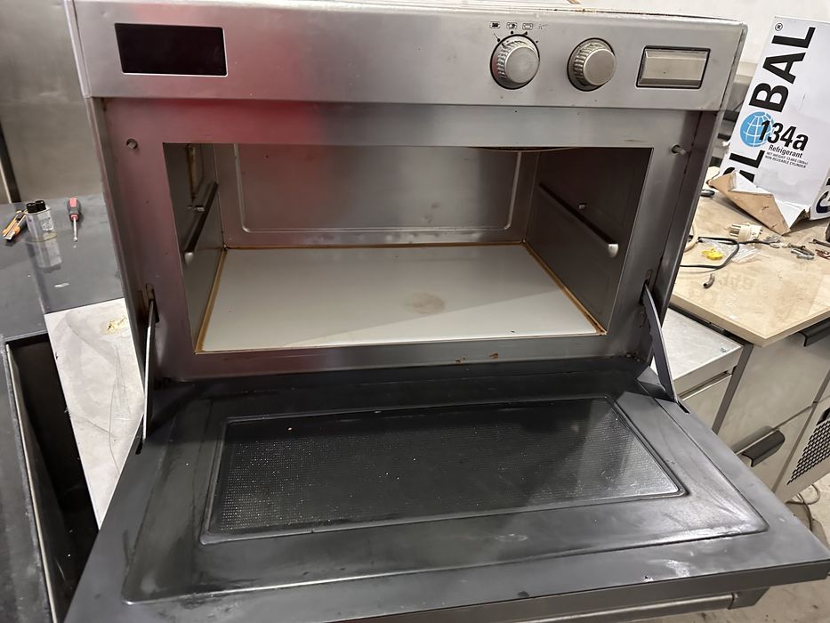 Професионална микровълнова