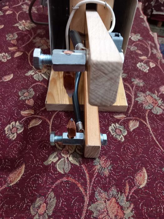 апарат за  точкова заварка