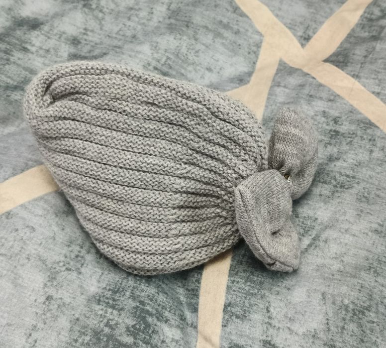 Новая красивая шапочка на девочку