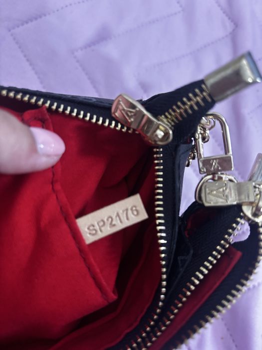 Genti Louis Vuitton