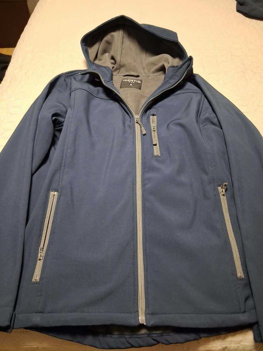 Мъжко ветроустойчиво яке  ново