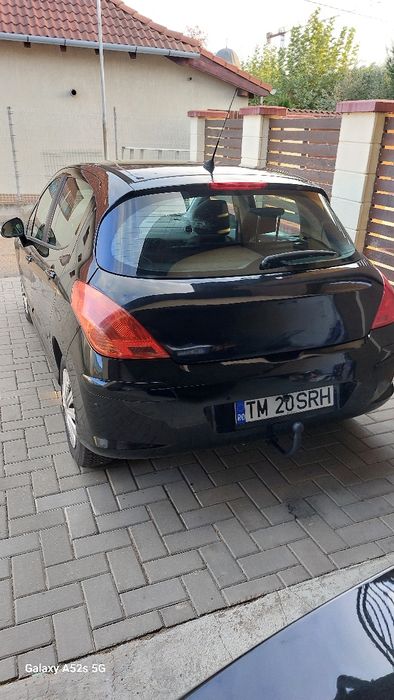 Vând Pegeot 308 benzina