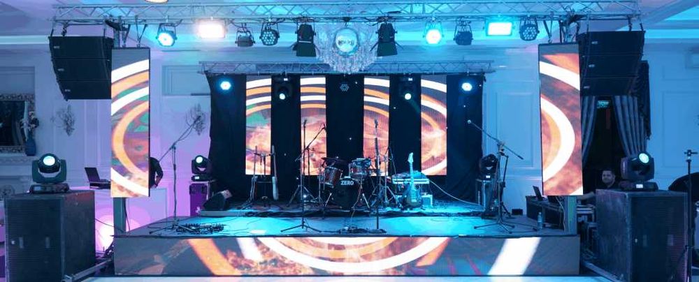 Închiriere Ecran LED Profesional – Evenimente, Concerte, Nunți