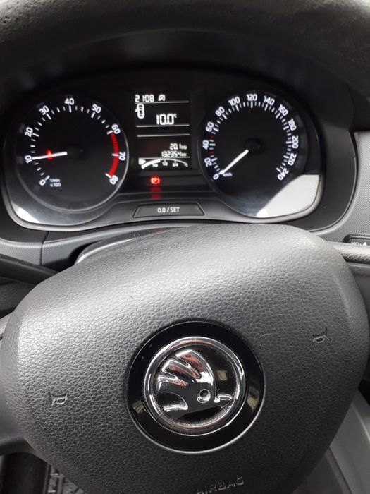 Vind Skoda Fabia Motor de 1000  pe benzină preț preț 5500