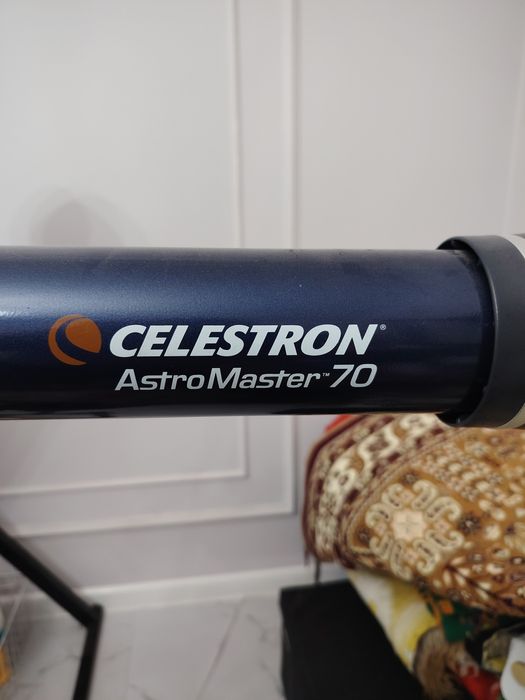 Телескоп Celestron AstroMaster 70x900 мм