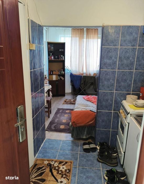Garsoniera 17 mp, etaj 2 | Bulevardul Muncii
