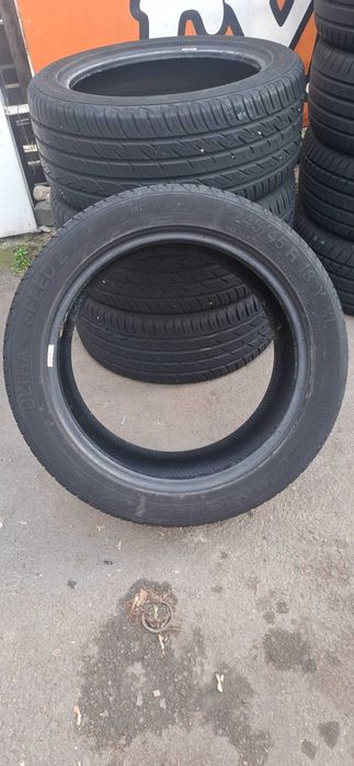 4бр. 245/45/18 Gislaved 6.8mm грайфер, дот 20г. Безплатен монтаж