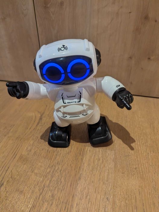 Robot dansator jucarie