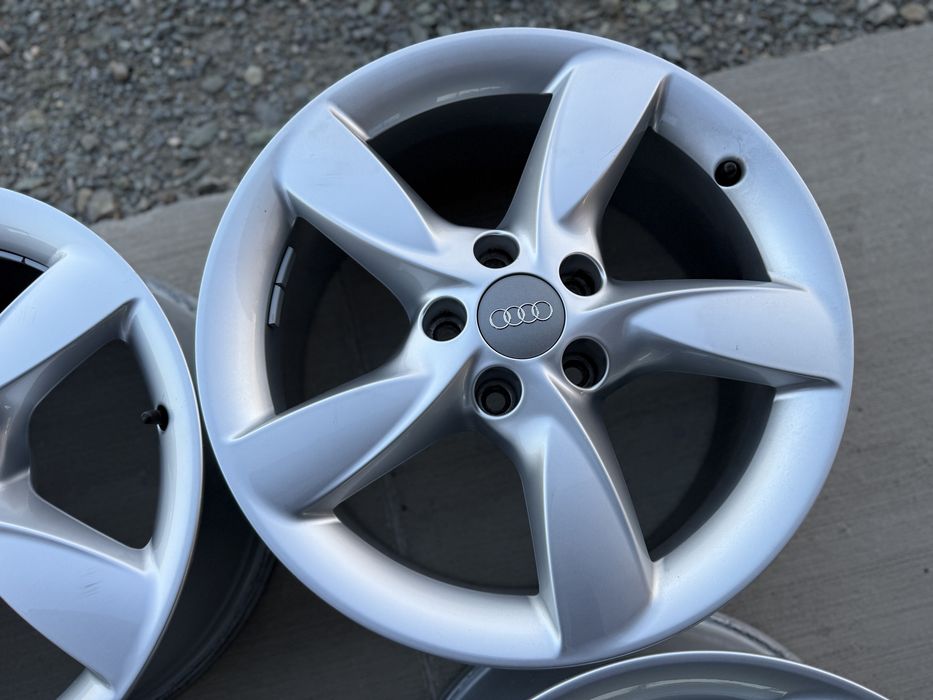 4бр. ПОЧТИ ЧИСТО НОВИ 17” ОРИГИНАЛНИ Джанти 5х112 за-AUDI/VW/SKODA/SEAT/VAG- 7.5Jx17, ET37