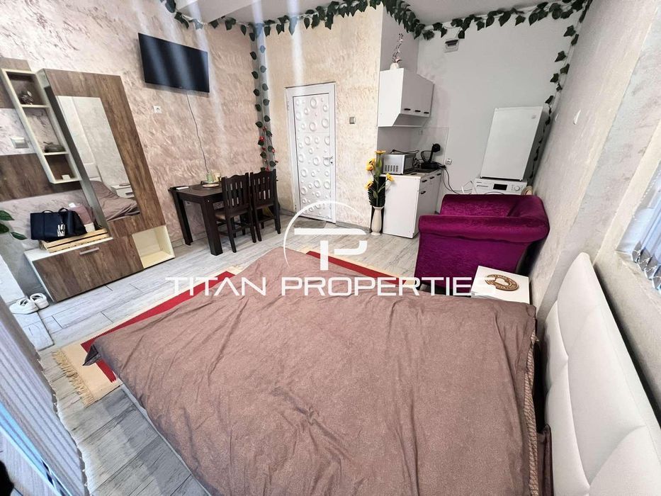 Дава се под наем Едностаен апартамент в Бургас, Лазур - 32 кв.м за 248.88 € - Снимка #1
