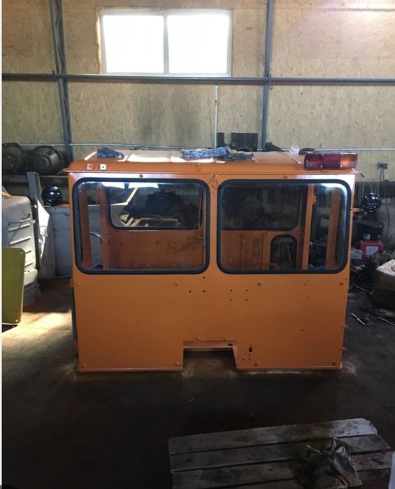 Продам кабину К700