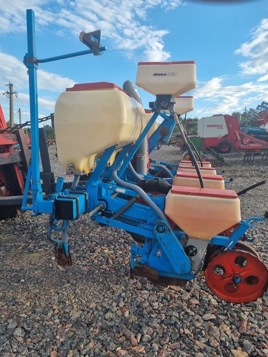 Semanatoare Porumb Monosem PNU 4 sire