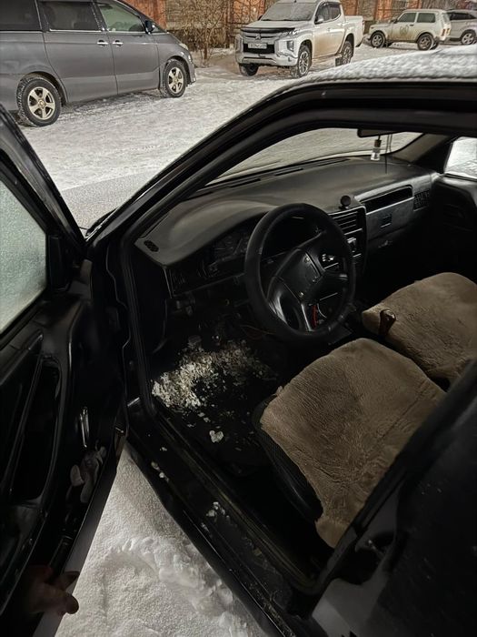 Продам машину срочно