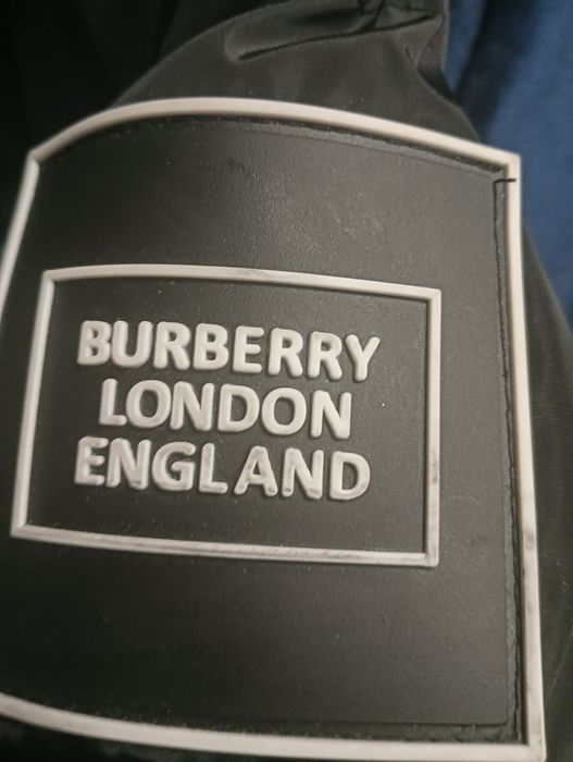 Geaca Burberry URGENT