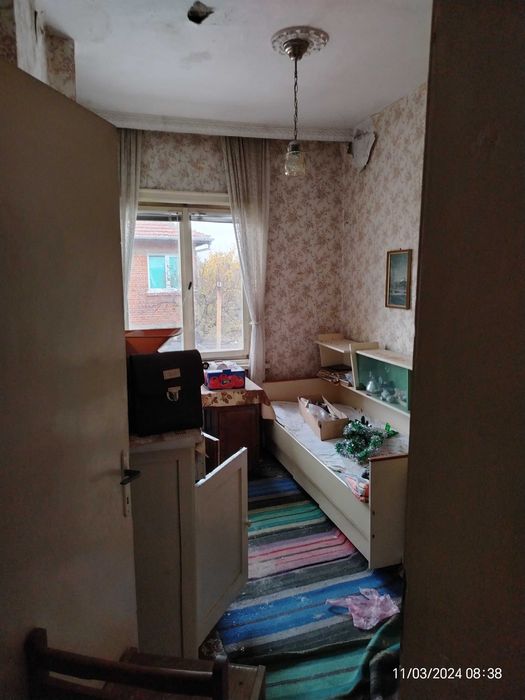 Продава се Къща в Ямбол, Граф Игнатиев - 215 кв.м за 238 €/кв.м - Снимка #6
