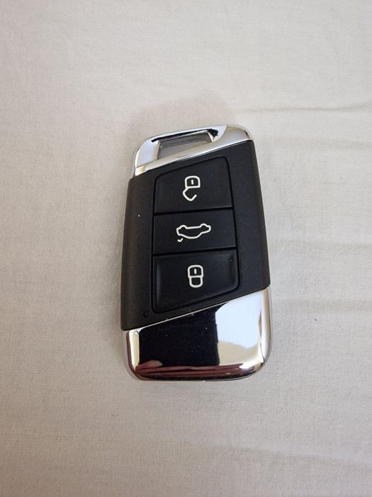 Ключ за VW Volkswagen Фолксваген с чип за обучение като нов