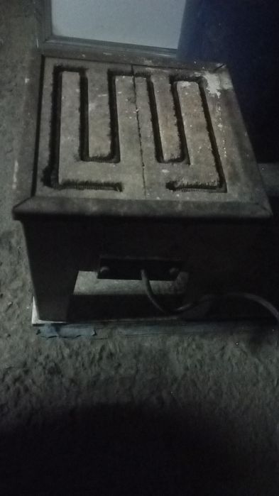 Продам электро плитку