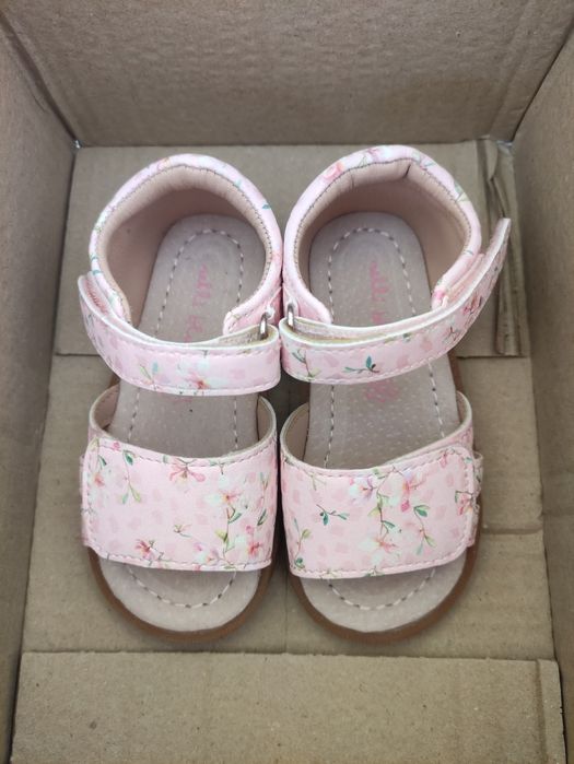 Sandale fetiță Nr.22