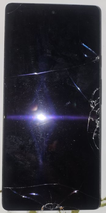 Продам на запчасти google pixel 6a