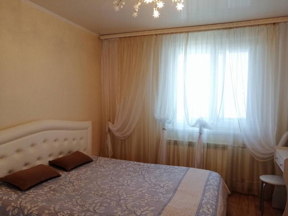 Продам 4 комнатную квартиру