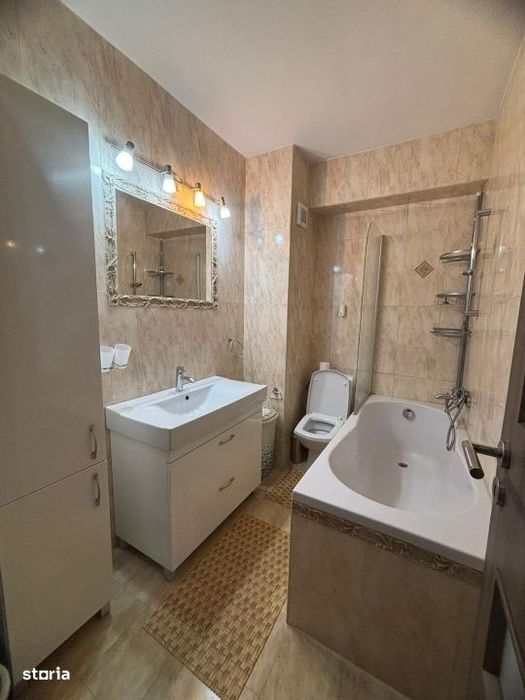 Apartament cu 3 camere de vanzare in Manastur Edgar Quinet