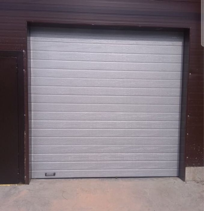 Автоматические секционные ворота