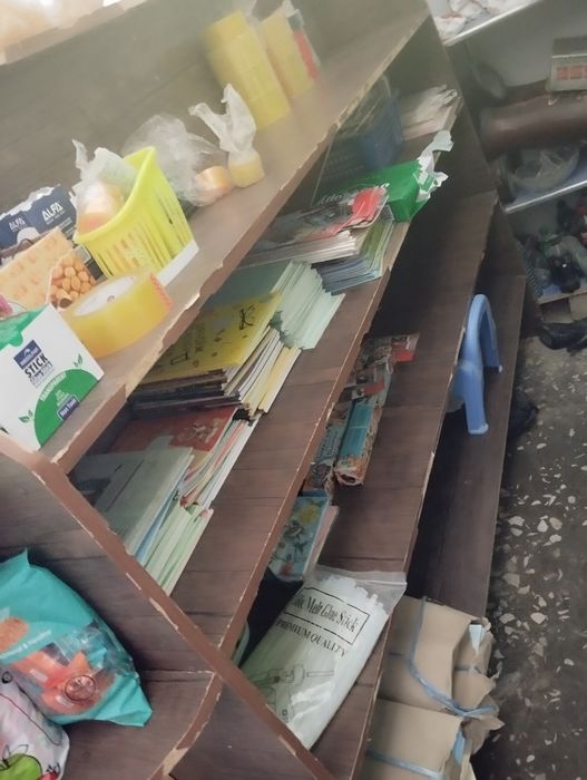 Narsa va buyumlar qoʻyish uchPolka Jigar rang buyum mahsulot va hokazo