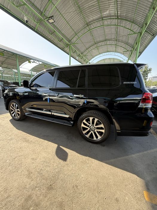 TAYOTA Land Cruiser GX.R Grand Touring V6