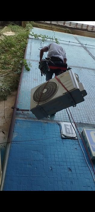 Установка кондиционеров альпинистом