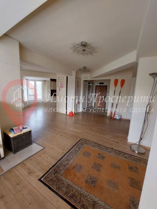 Продава се Четиристаен апартамент в София, Студентски град - 140 кв.м за 2215 €/кв.м - Снимка #1