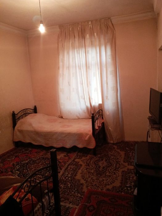 Уй сотилади келес отганда навойида уй  . Келишамиз