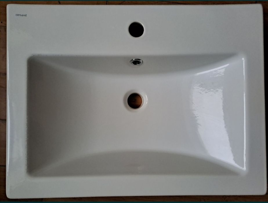 Кухонная мойка и раковина