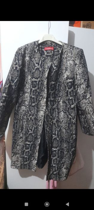 Продаются женские вещи