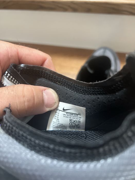 Adidasi 44-44,5 nike salomon
