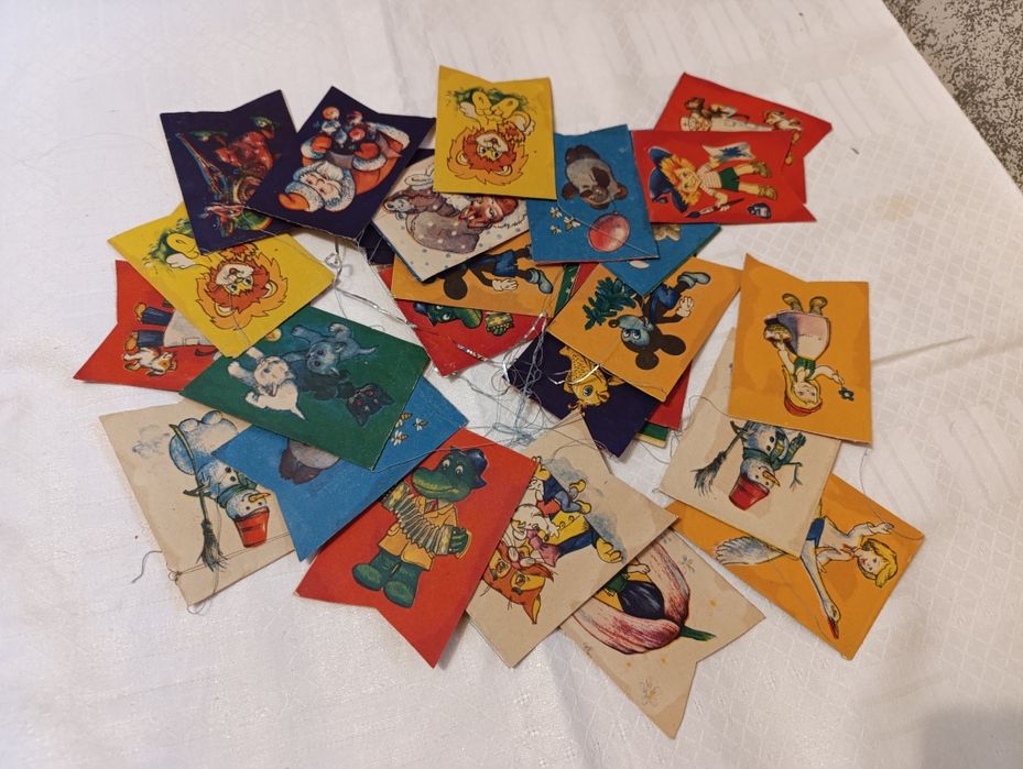 Ёлочные игрушки , гирлянды и всё новогоднее СССР