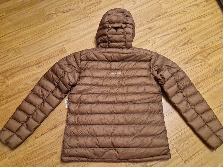 Geaca puf MAMMUT Snow Trick, 750 cuin, masura S si M, iarna, frig