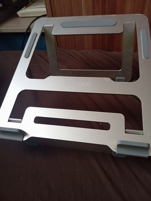 Подставка для ультрабуков и макбуков (ugreen)