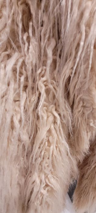 Haina de blana Stradivarius