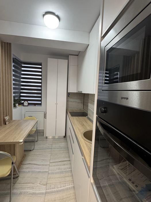 Inchiriez apartament in bloc nou