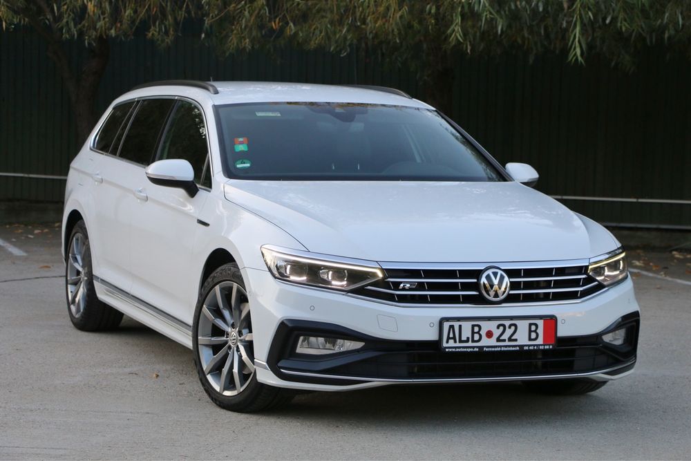 VW PASSAT B8,5 2020 RLine / 2.0 190cp Euro6 / Virtual / IQ Led / Carplay / Camere / Keyless / NaviMare / Impecabil