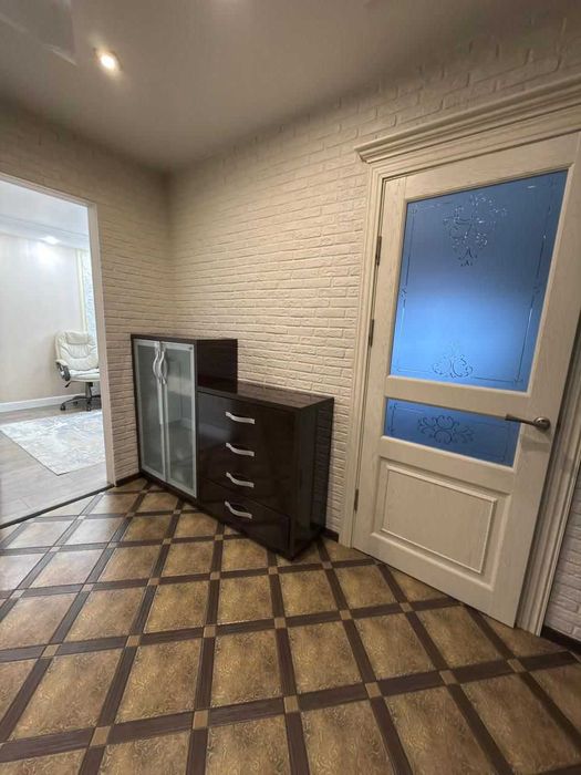 продам 3к квартиру