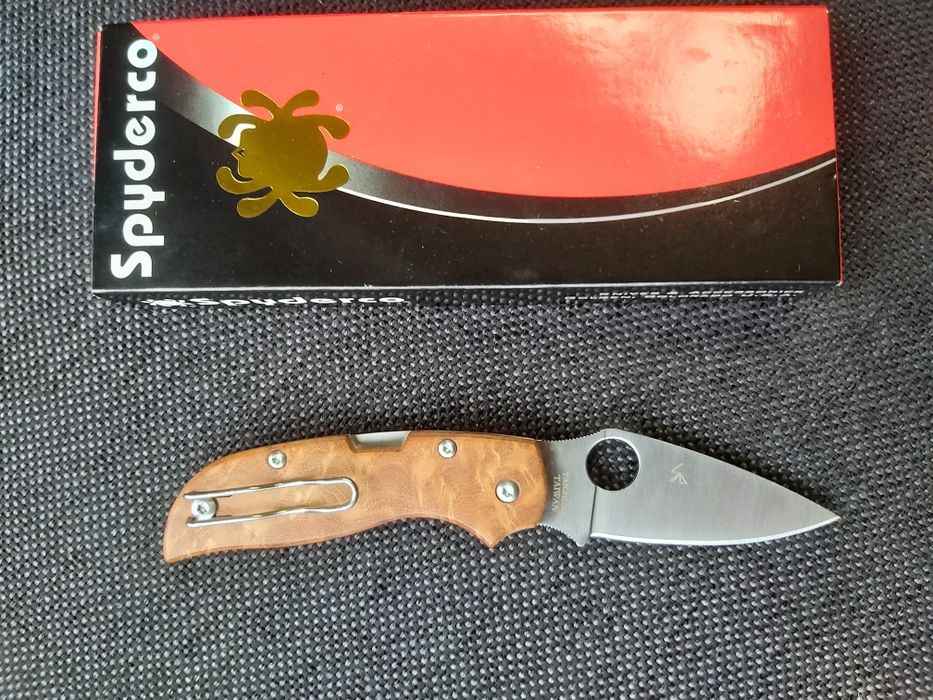 Сгъваем нож Spyderco Chaparral,дръжка Birdseye Maple, С152