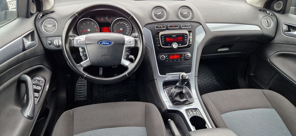 Vand Ford Mondeo 1.6 mpi Motor Clasic 2012 Facelift LED EURO5  RATE