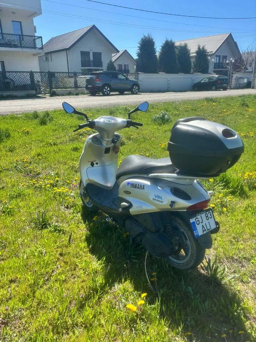 Scuter Yamaha MBK 125
