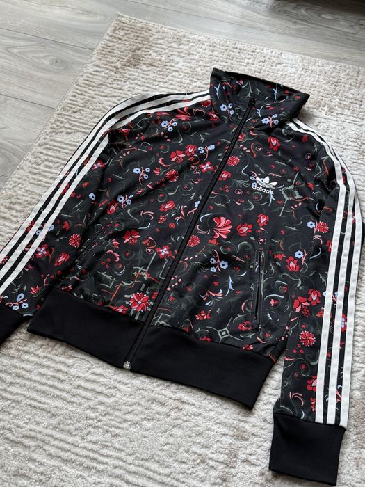 Adidas Moscow горнище / размер С