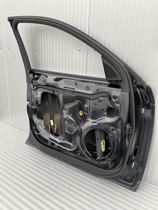 Usa st fata Audi A4 B8 2008-2015 cod de culoare LZ9Y