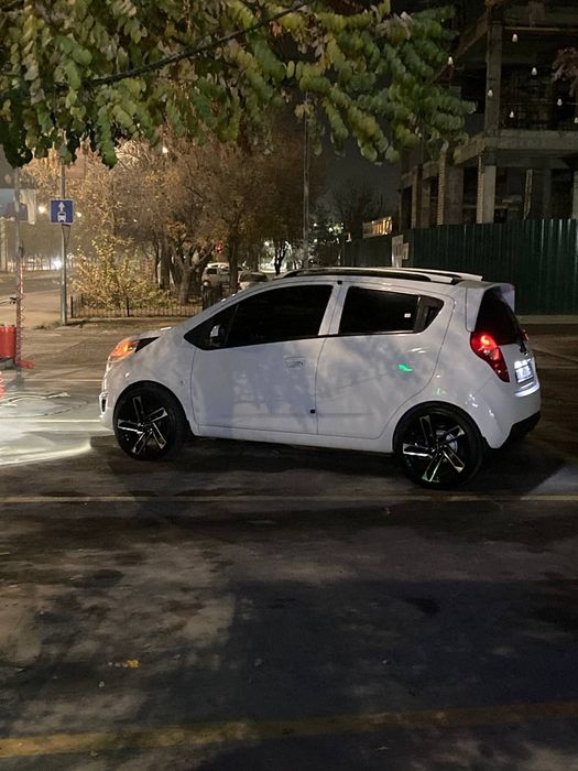 Diska R17 j 8,5 engi dizayn